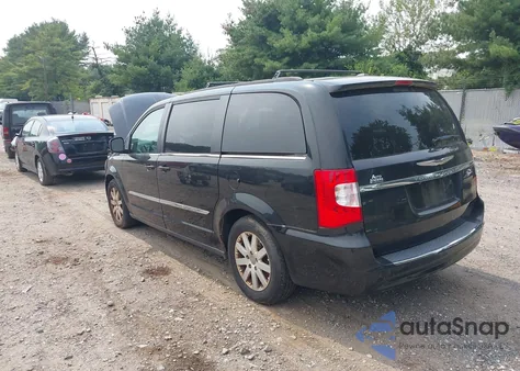 2013 Chrysler Town & Country Touring z USA, uszkodzony, nr VIN 2C4RC1BG7DR648882